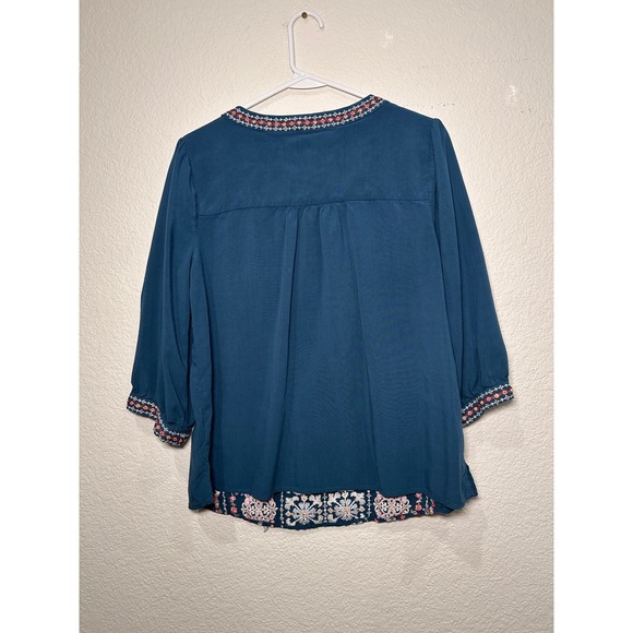 Savanna Jane Embroidered Tunic Top Blue Floral Motif V-Neck 3/4 Sleeve Women's M - Picture 2 of 9